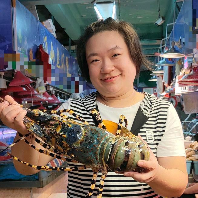 海鲜老板娘