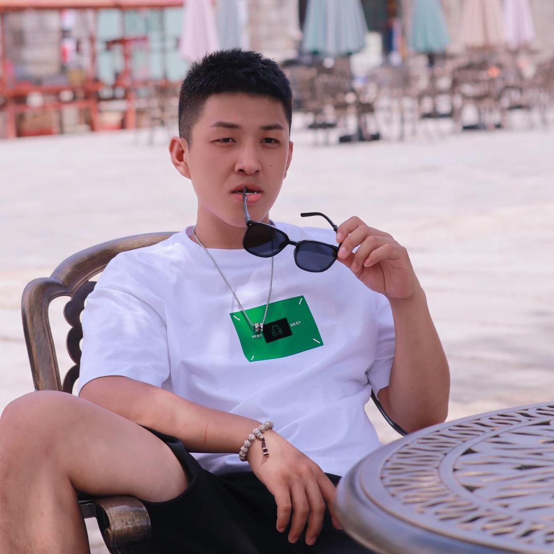 A、浩宇🌈