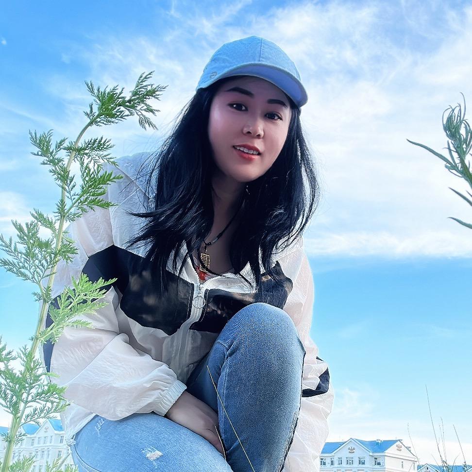 美牙荣荣