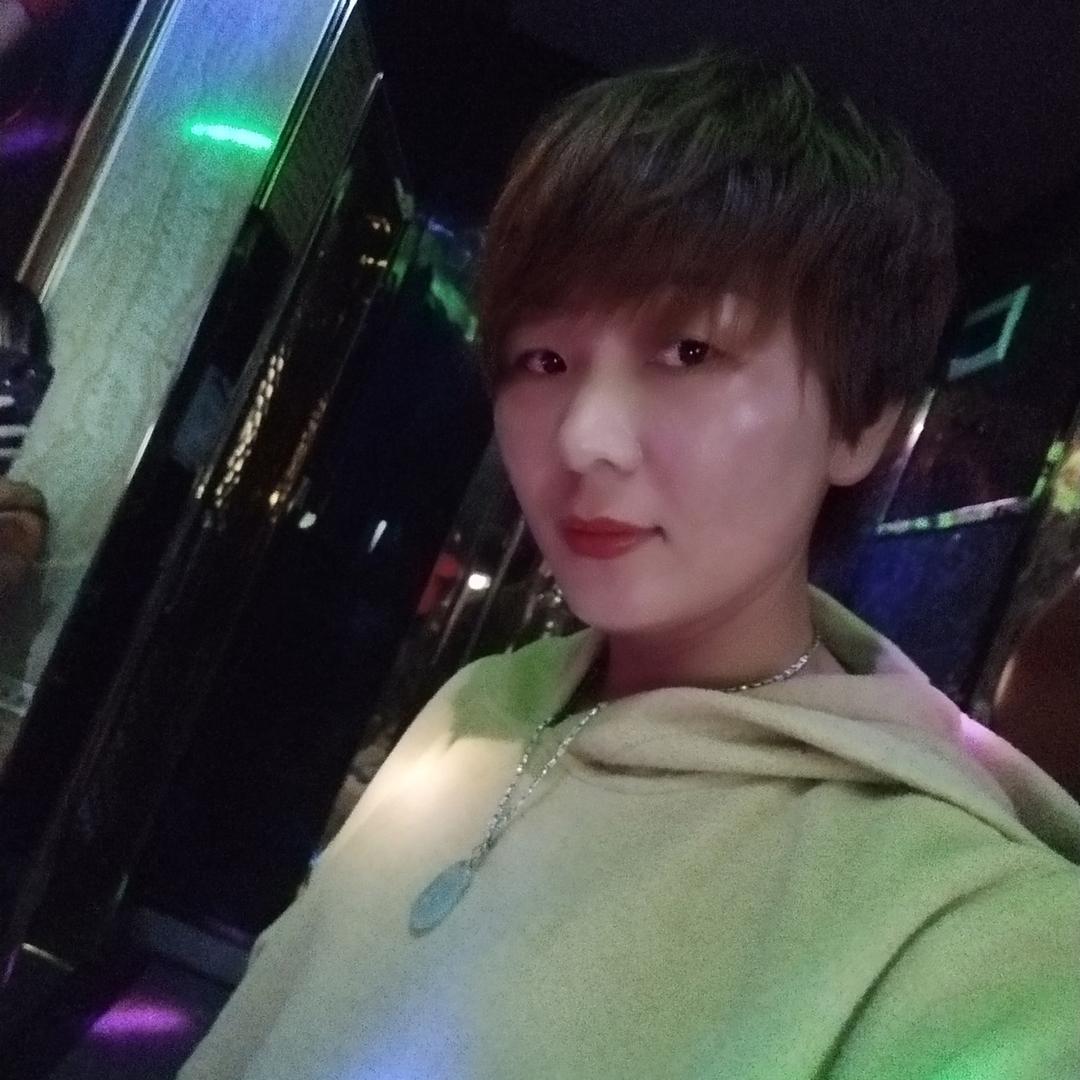 俺是鸭大姐