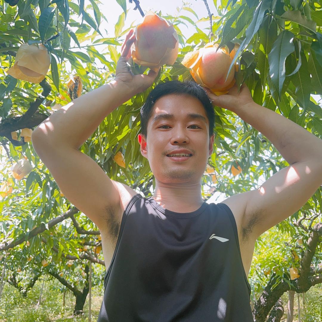 无锡阳山种桃大爷