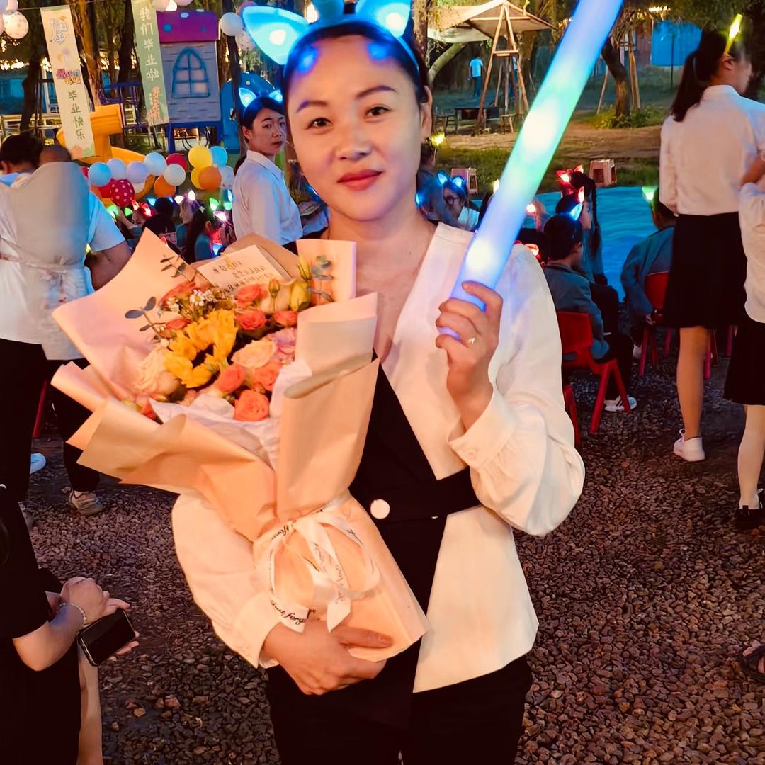 童瑶幼儿园杨占美