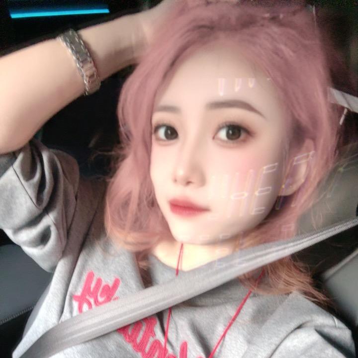 ᥫᩣ   倩倩