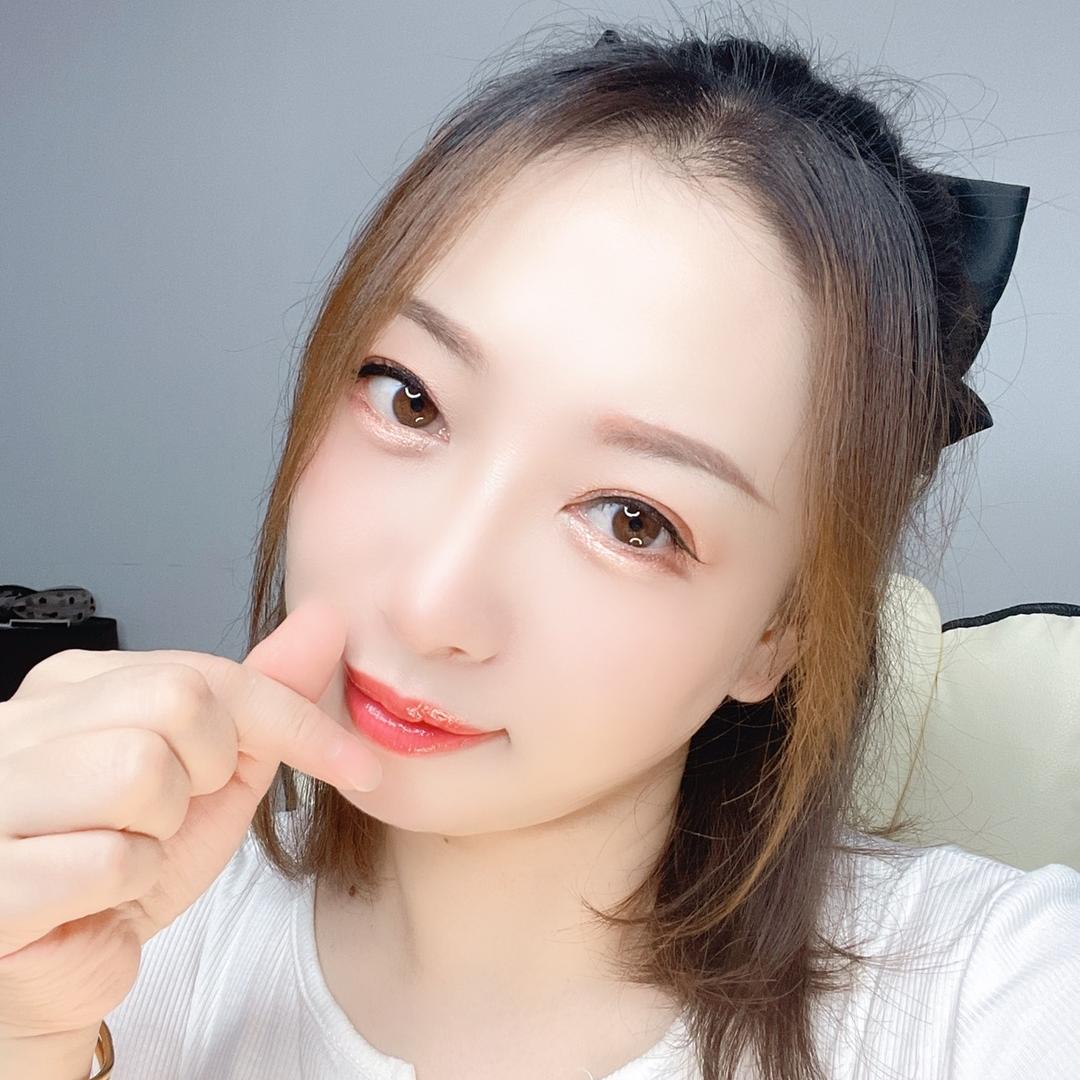 千语🍬