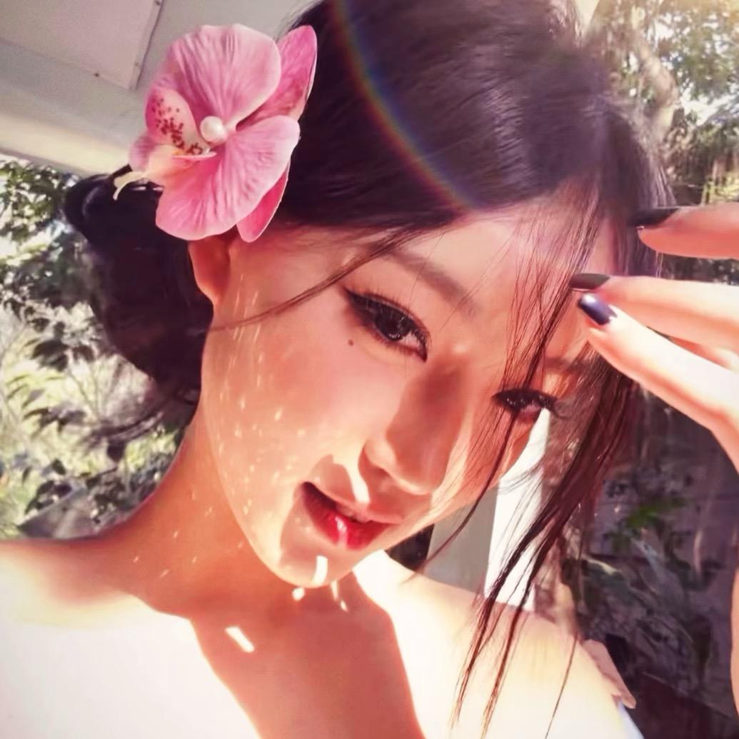 赛U娜ي