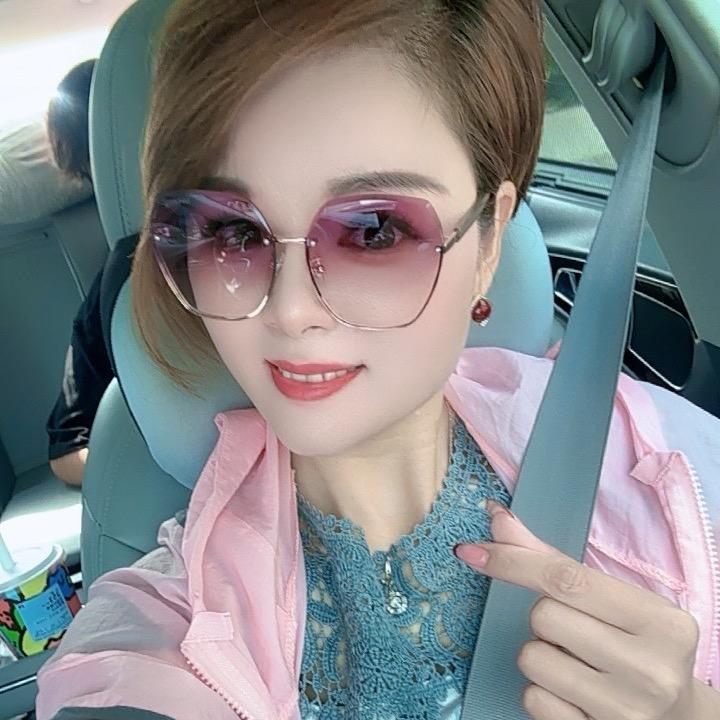 美妍服饰
