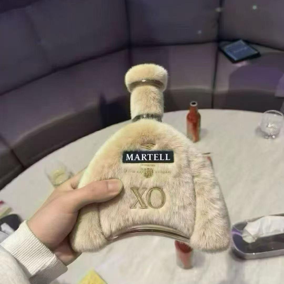 阿丽萨酒吧 in99东哥哥