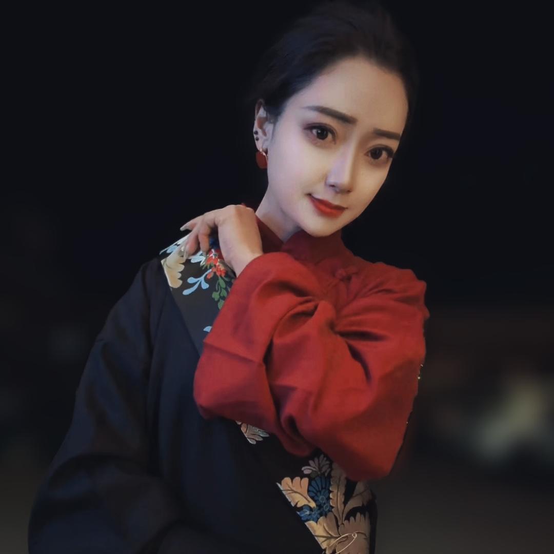 ༒阿佳娜措༒