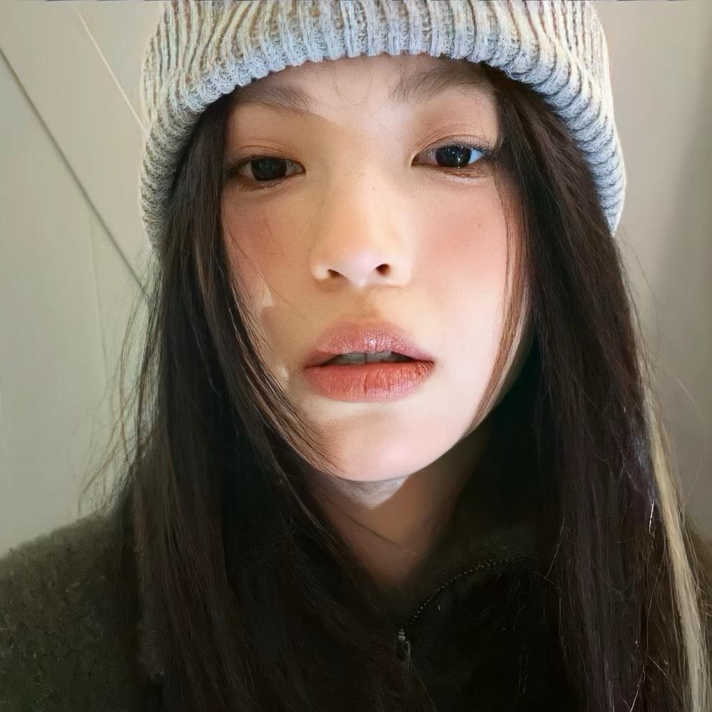 迪丽热巴！
