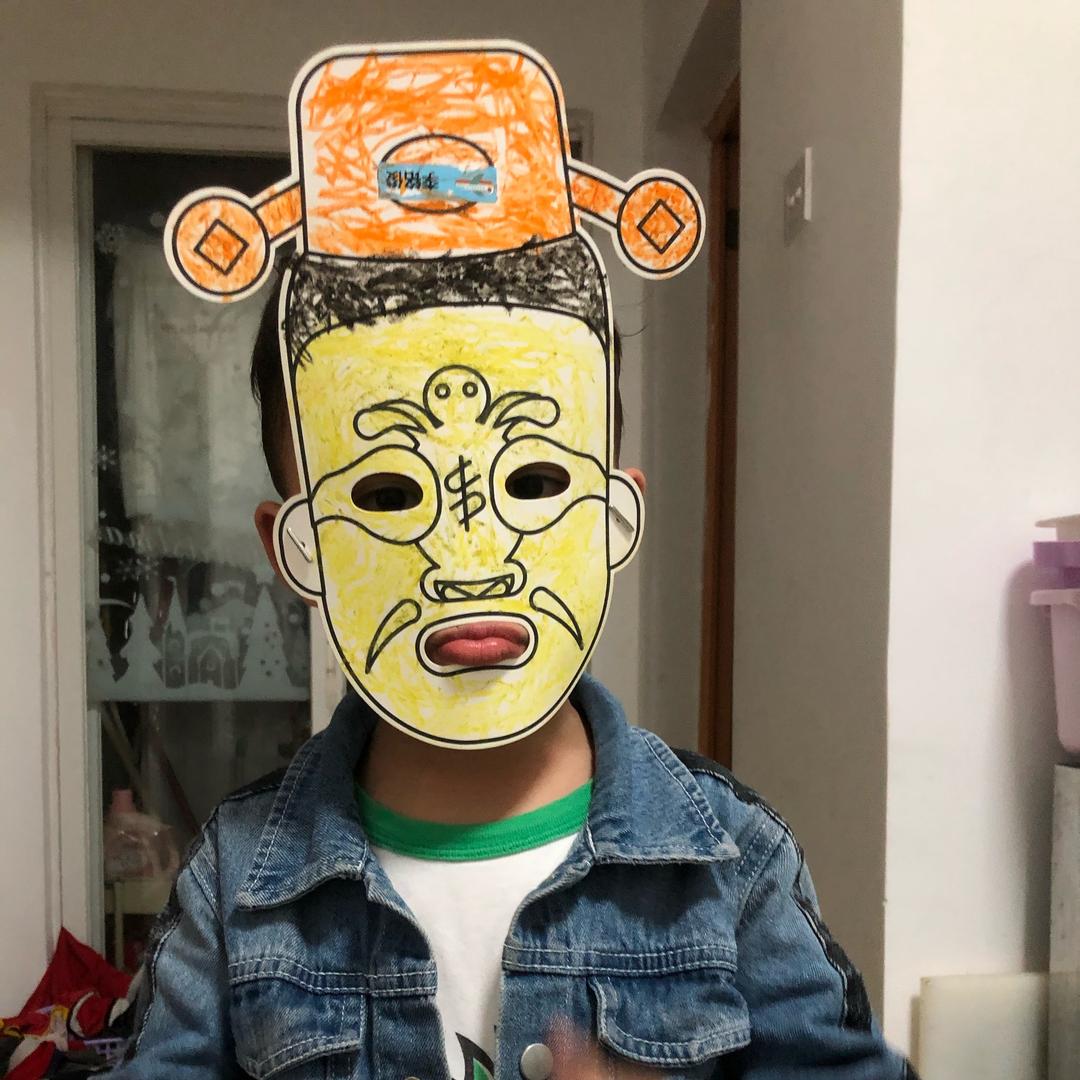 向着阳光晒(o^^o)蛐黑