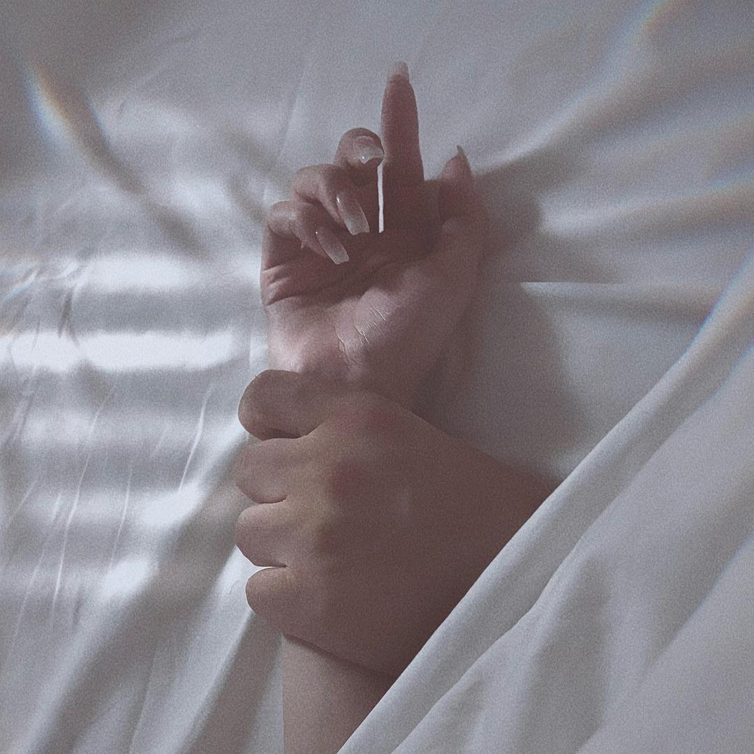 彤小姐……