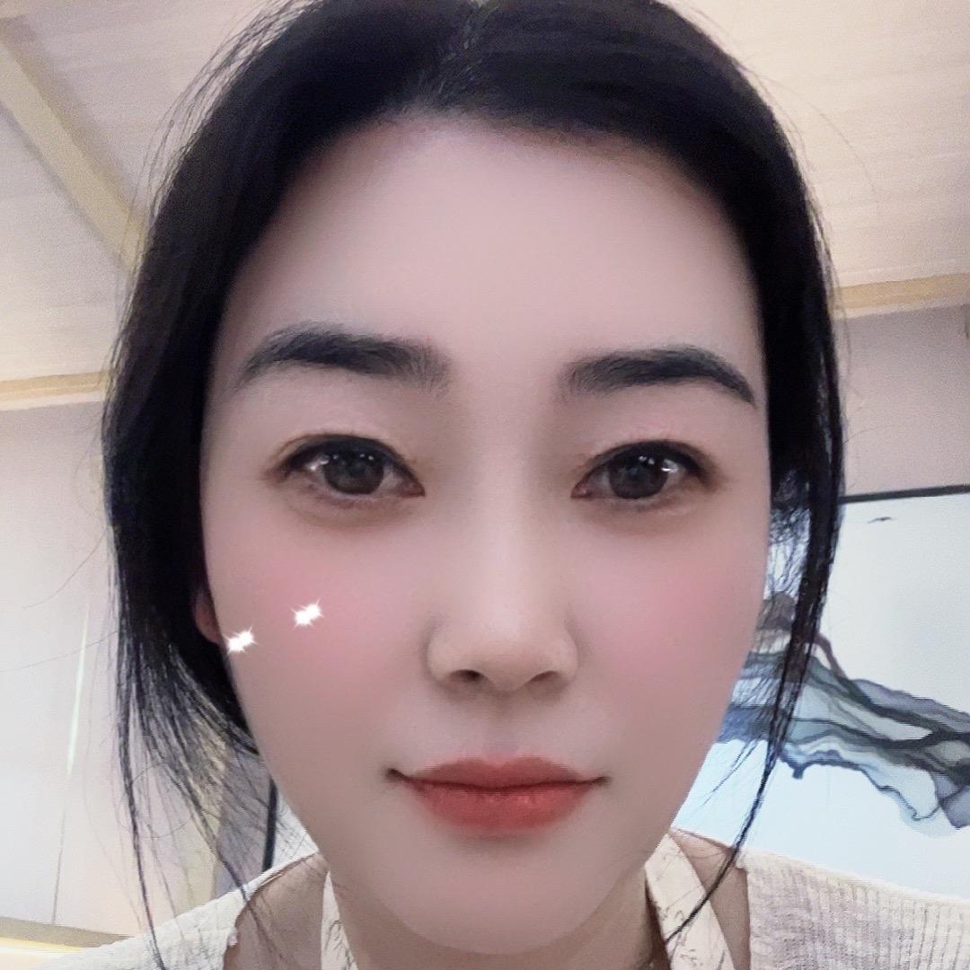 艾薇儿！