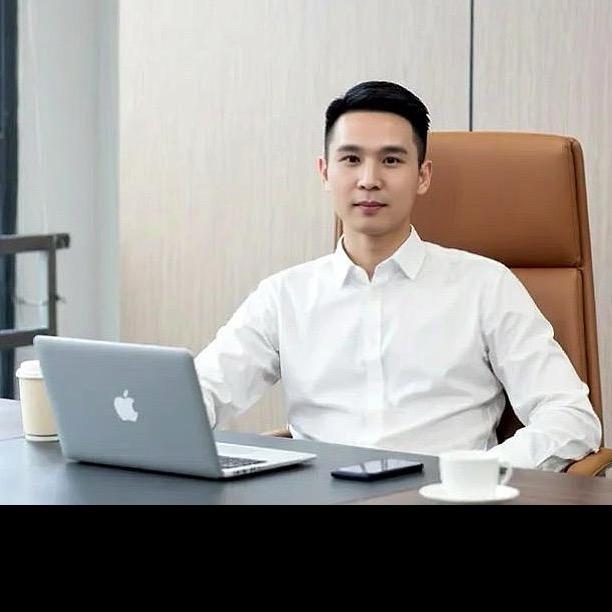 王先生（KTV领队  上海🏥）