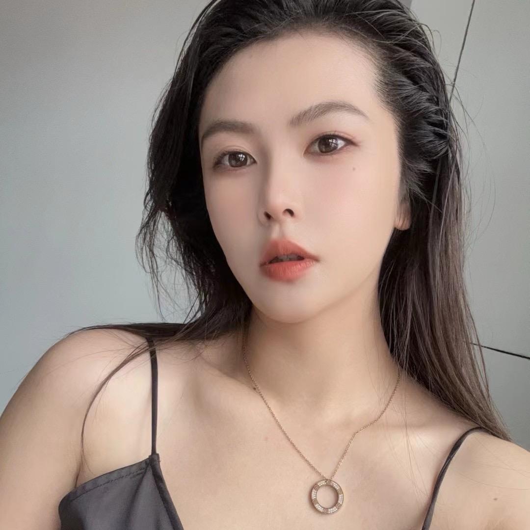 Queen I