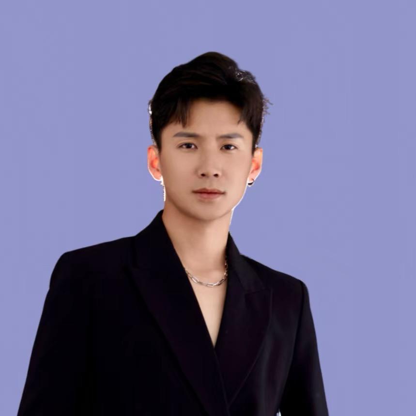杨森🍀 ⁹²³中午11点播