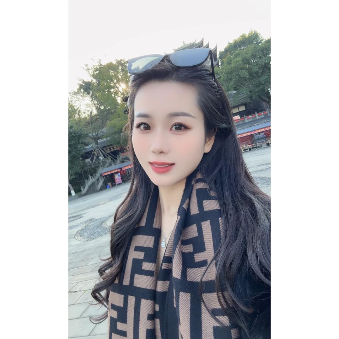 凌凌不零 ➰