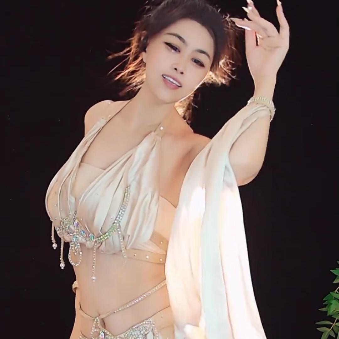 拼搏的静儿
