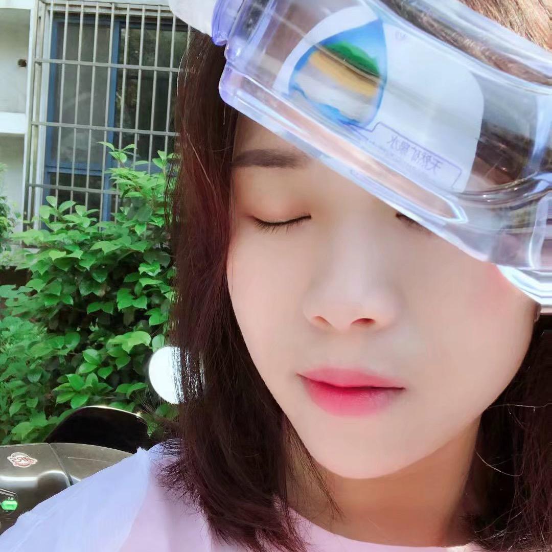 蕊儿~