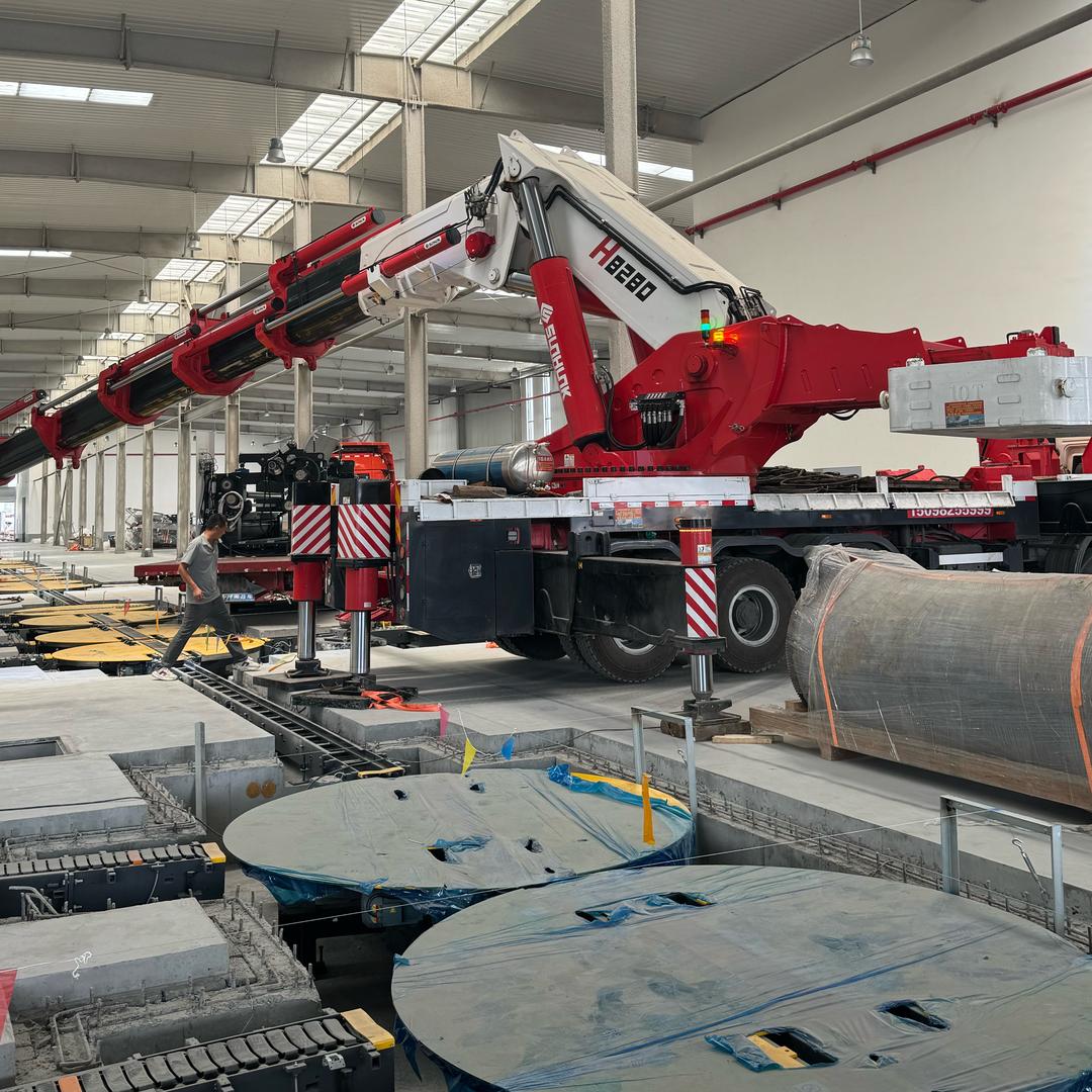 枣庄大型折臂吊（专业工设备安装、搬迁）