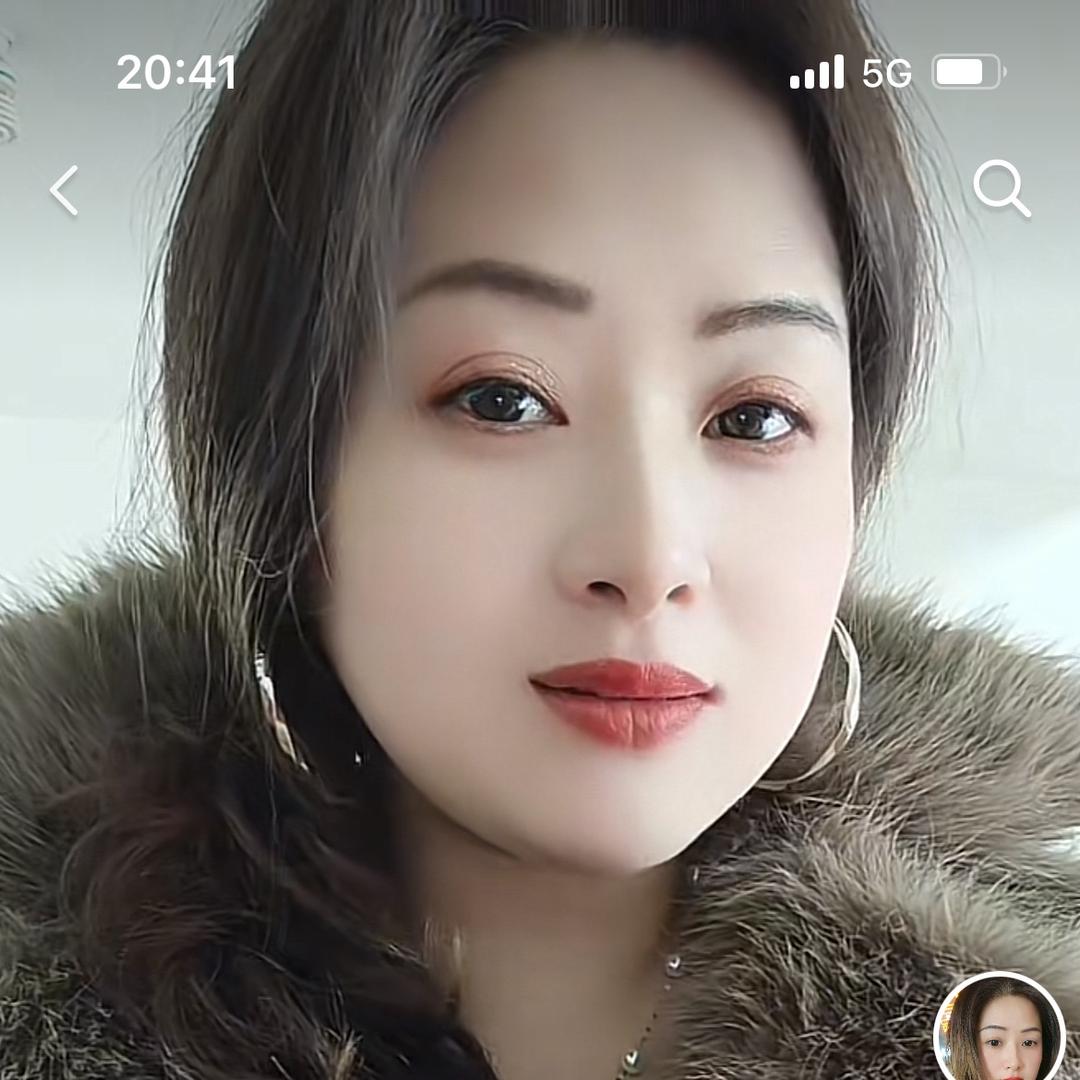 爱笑女神