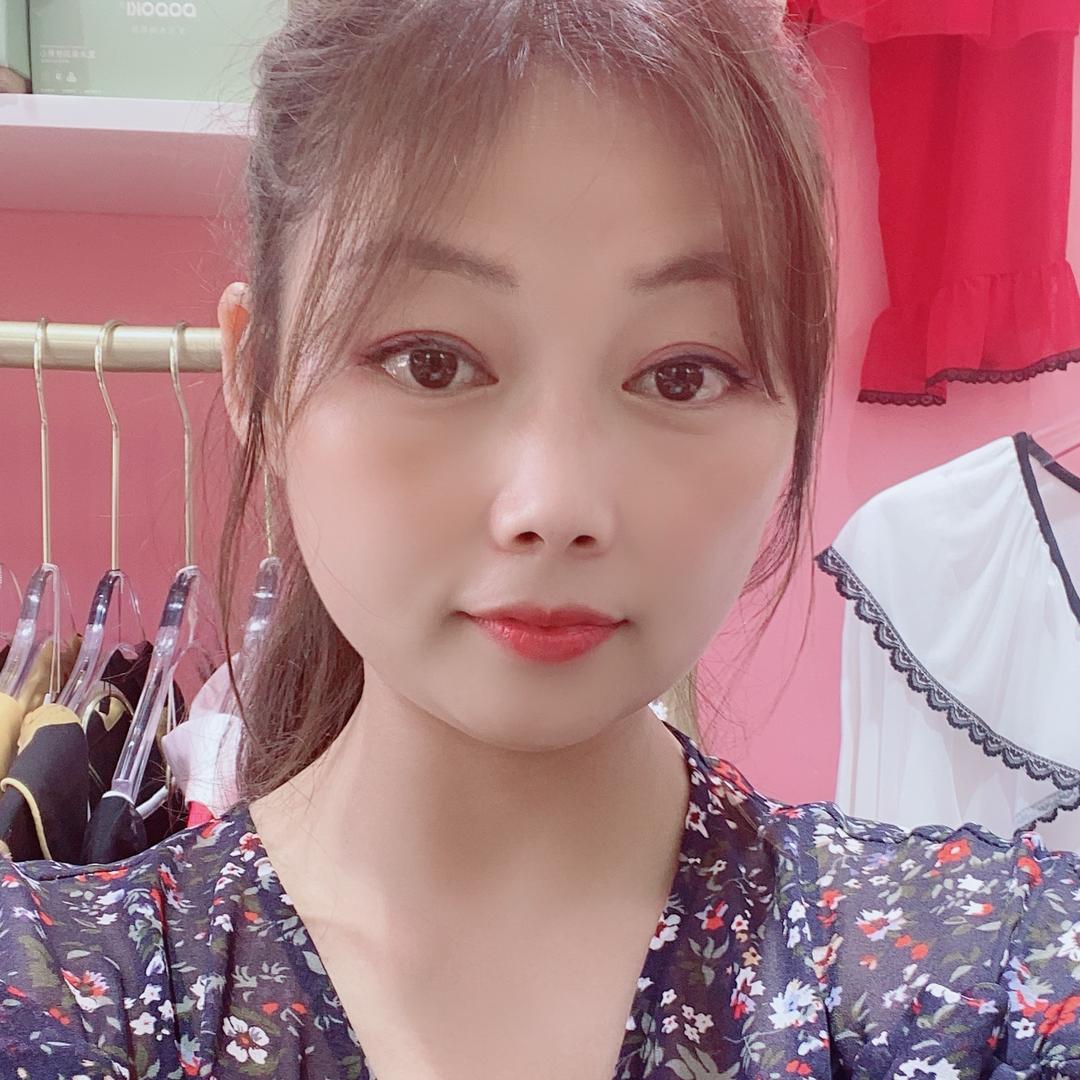 爱蜜内衣服装馆