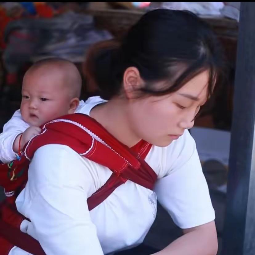 小婷婷（努力中）