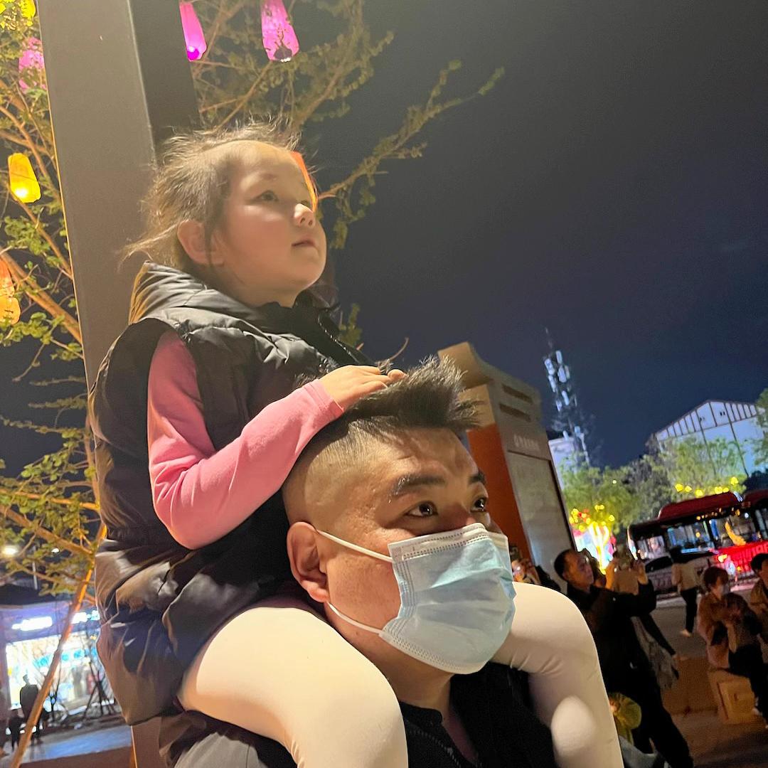 铁锤哥哥