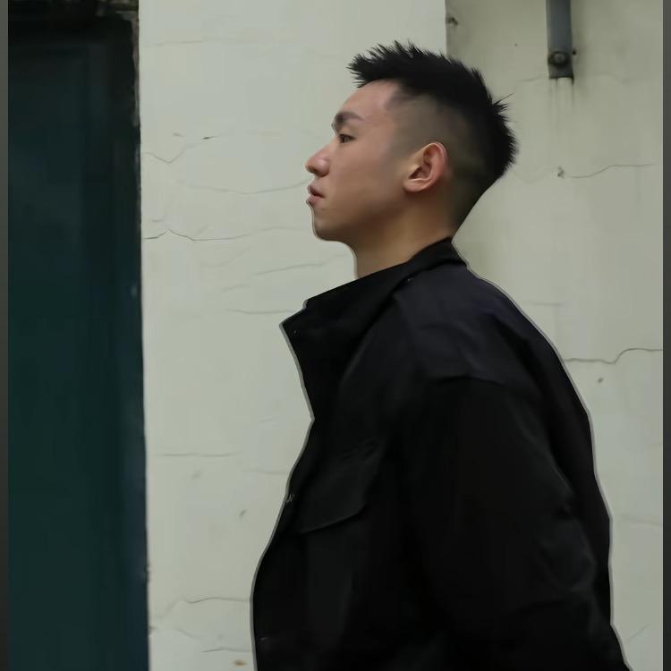 名模坤👠（搞笑日常）