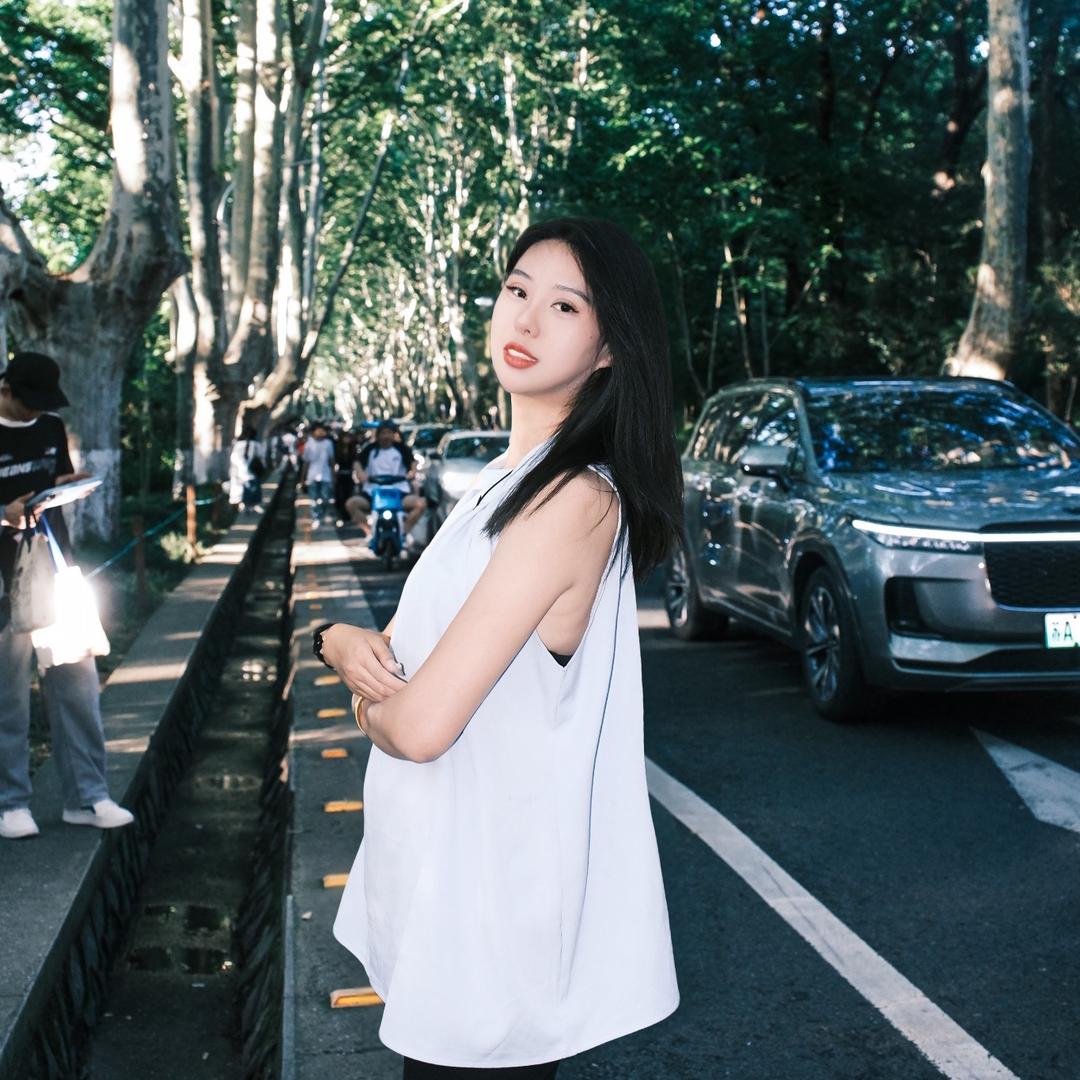 173的小甜甜（卖农药的👧）