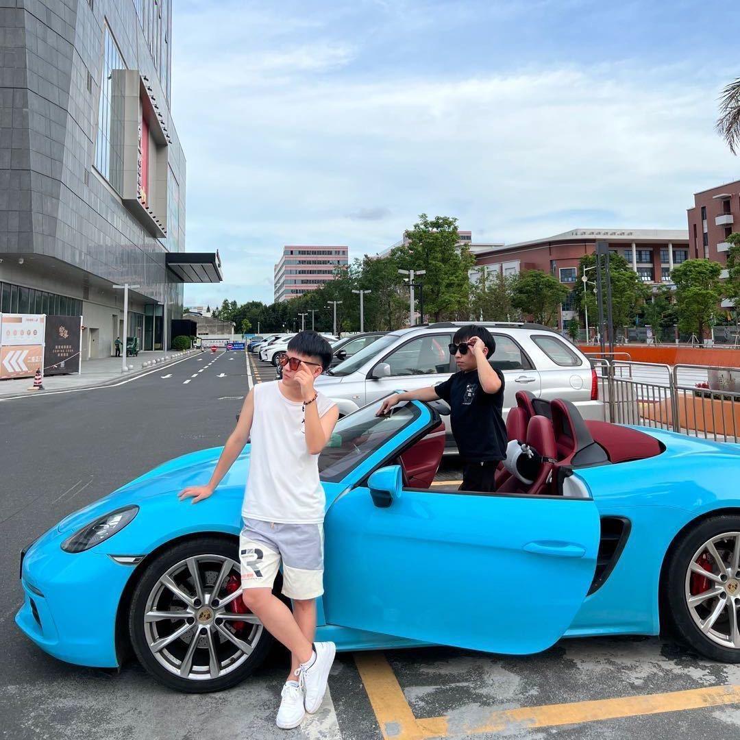 鹤仔臻选二手车