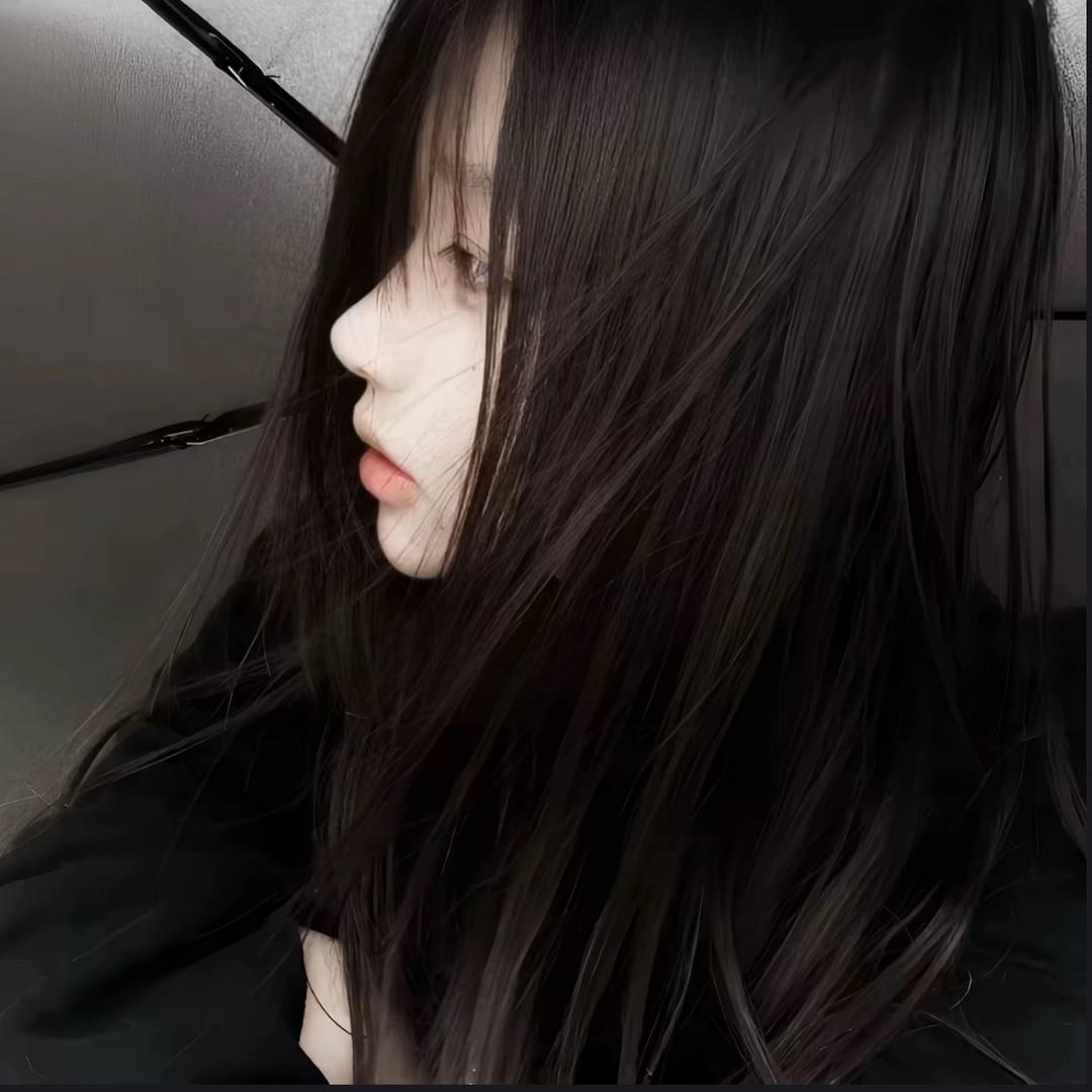 我的锁骨有颗痣