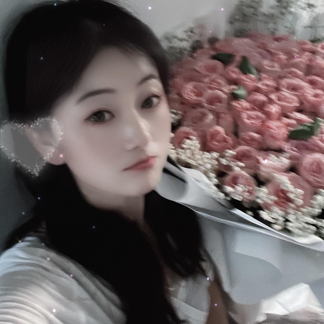尤丽梅的小店亮女中老年服饰