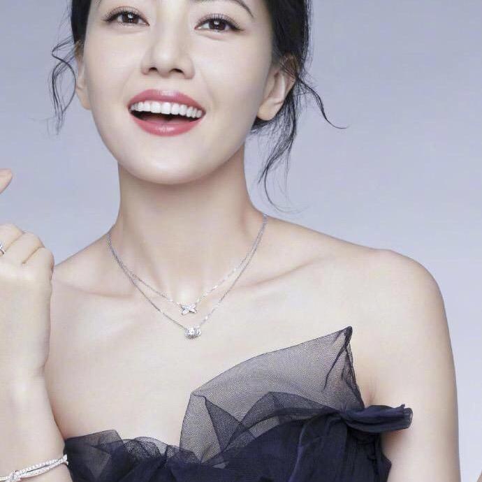 楚楚美妆