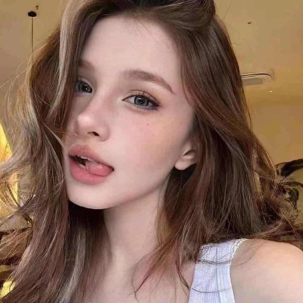 春时泯舟意 .