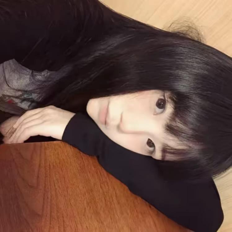天生不爱说话.