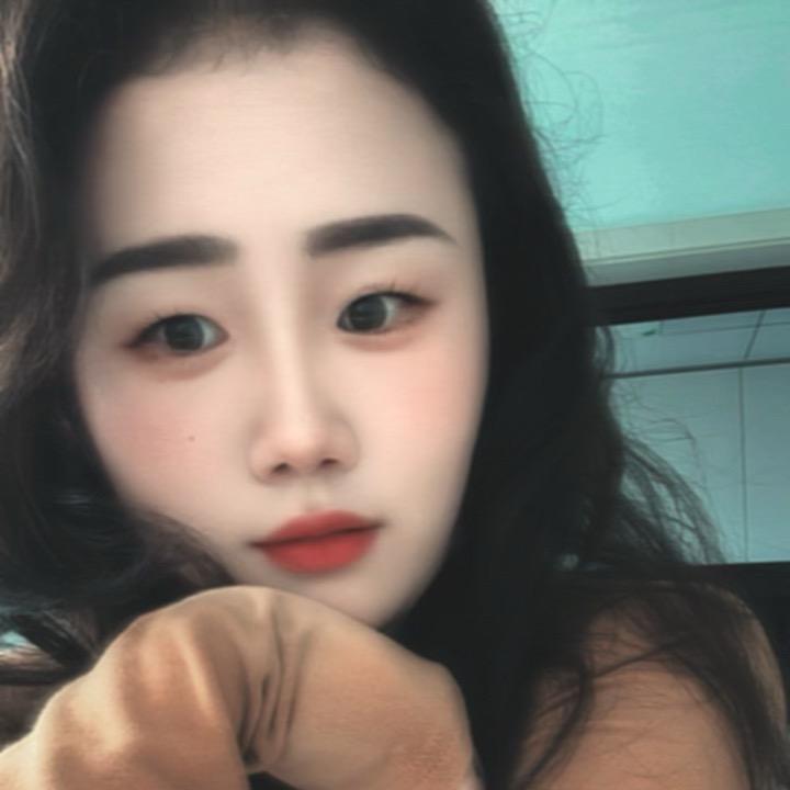 娜娜 🌻