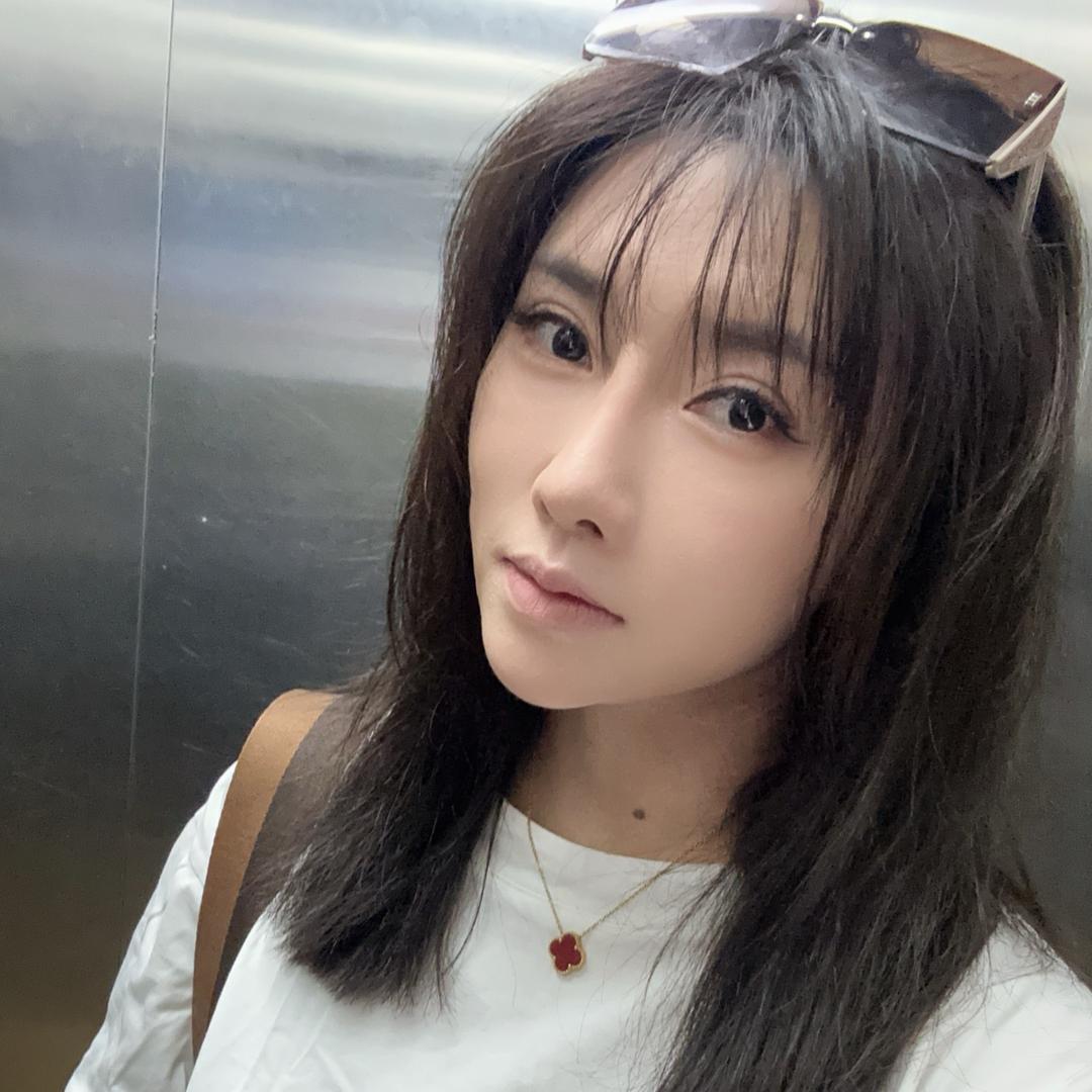 *琪 葩* 妮宝儿
