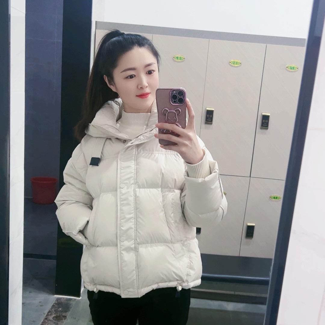 王娜娜