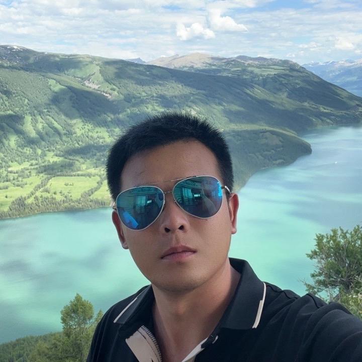 上班只想摸宇先生🐟