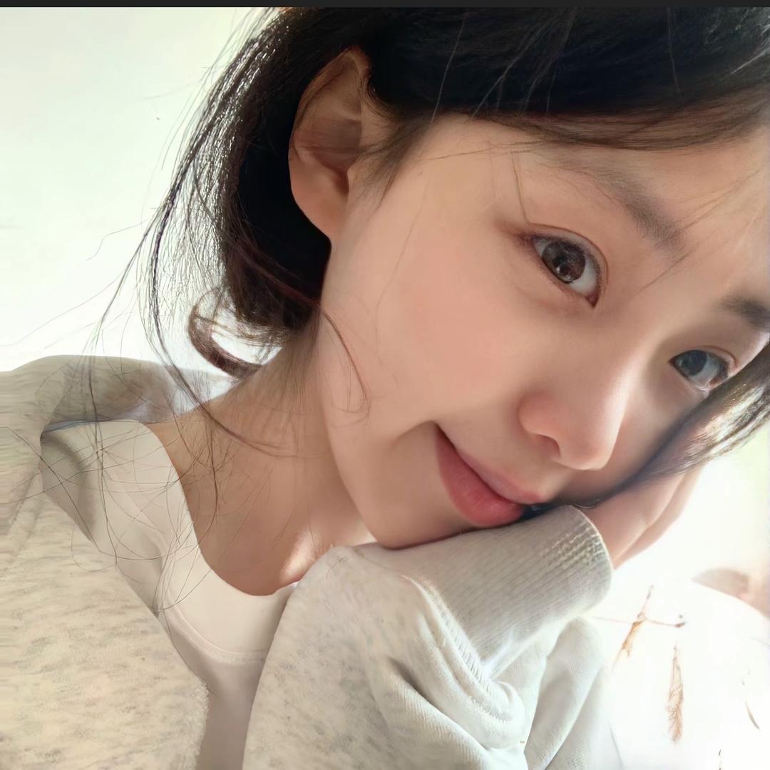 爱打卡五🌟的七七
