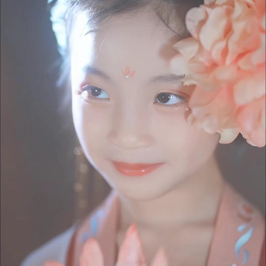 呦呦木鸣（小袍子古风）