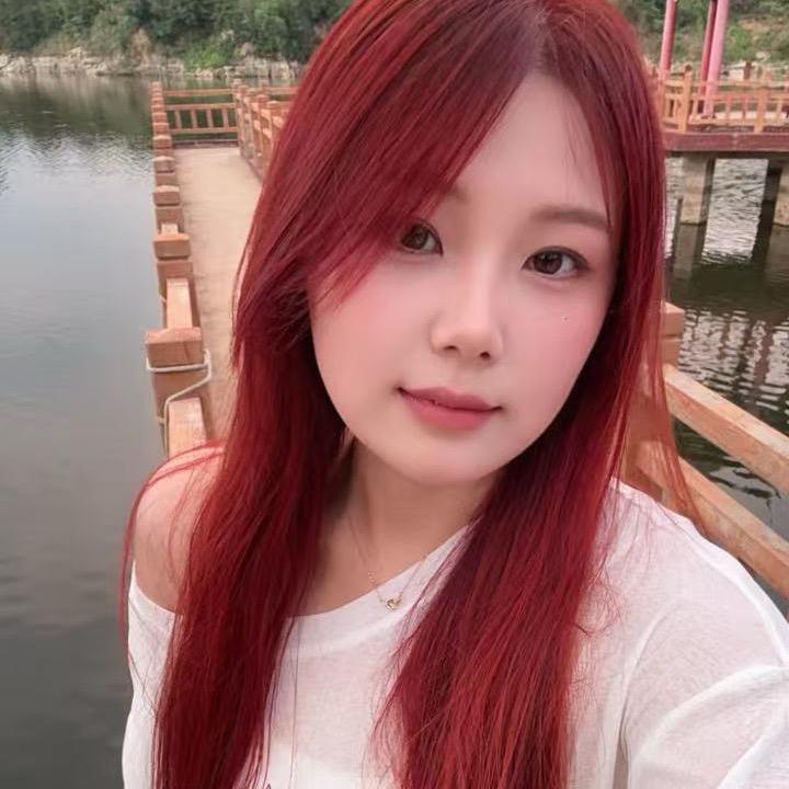 王小龙y