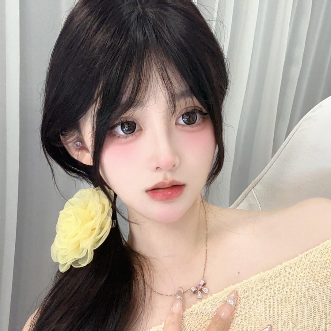 潘依澄