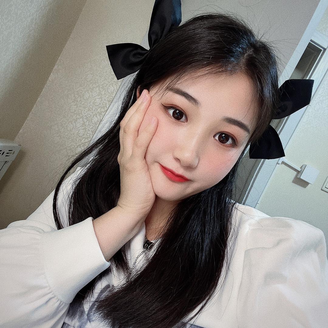 盼盼很快乐.