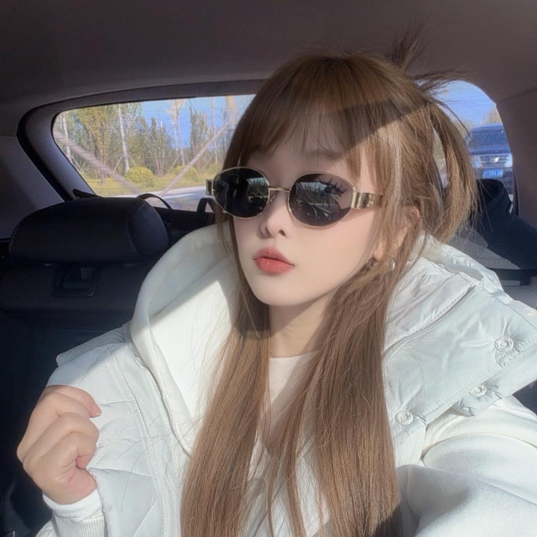 Miss别墅女装 (安新)服装美妆伴手礼