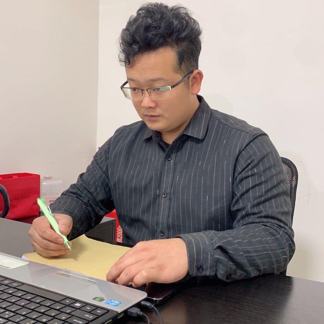 臻途汽车（三老板）