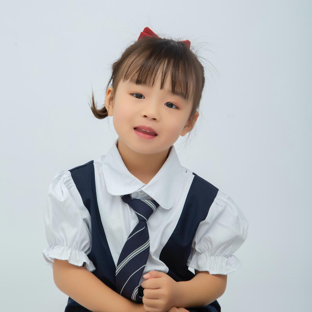 你瞒我瞒