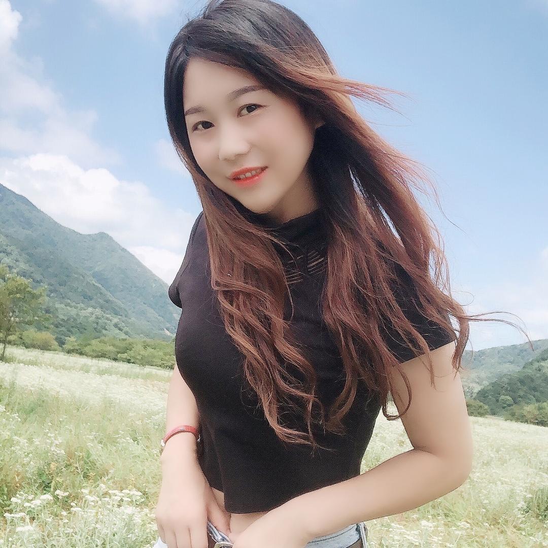 @丽丽姓汤