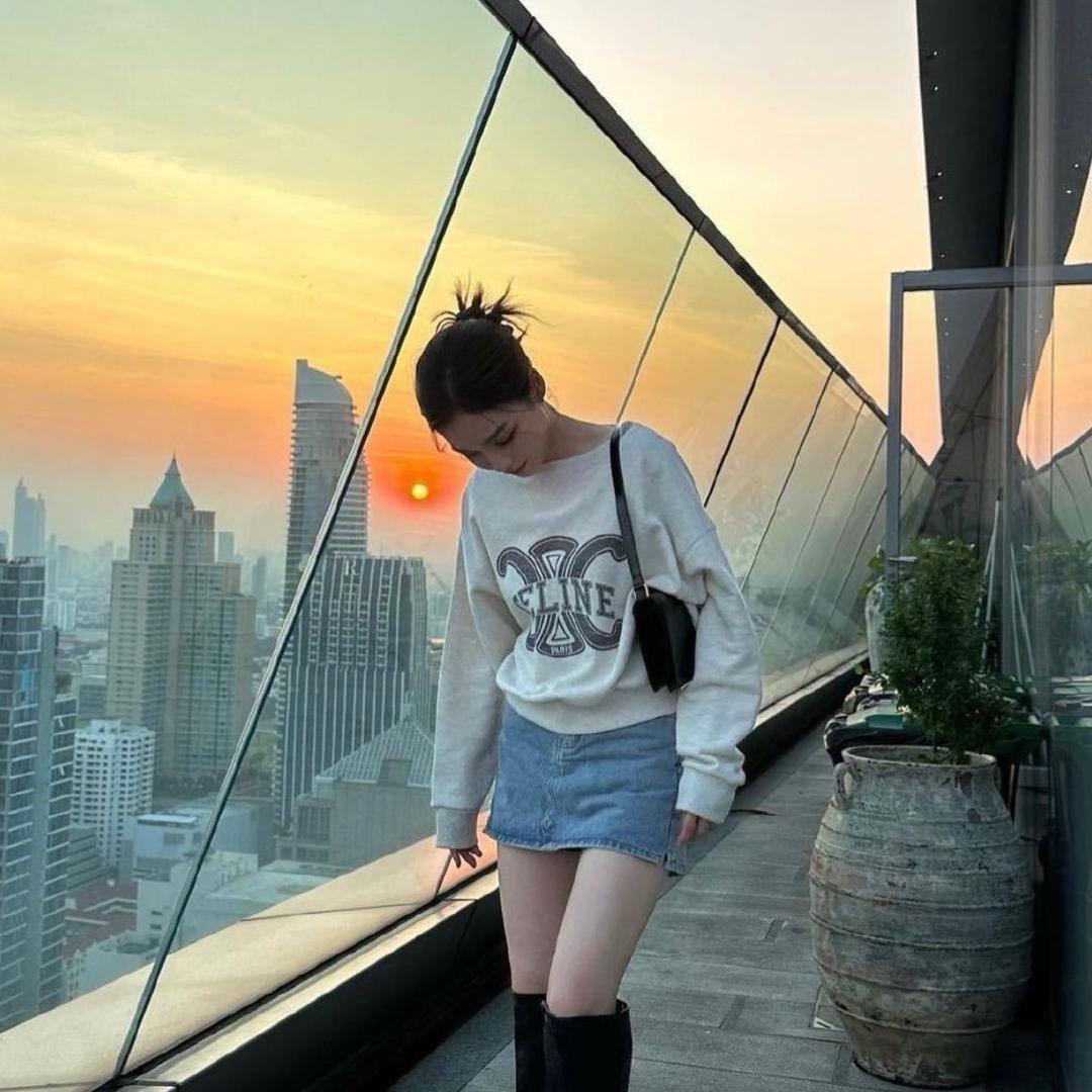偲羽偲羽