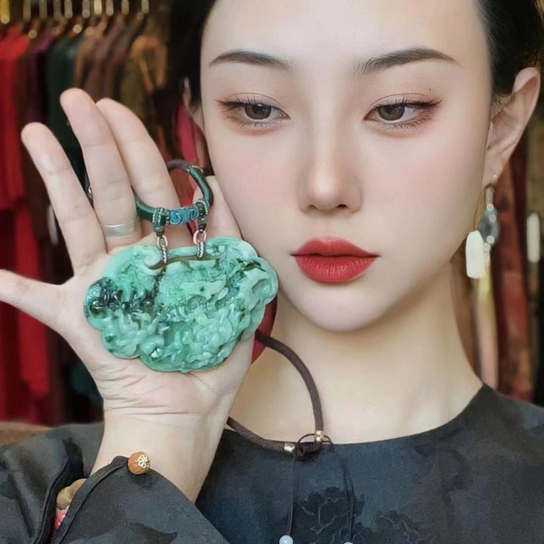 芳华清韵（啵啵个人号）